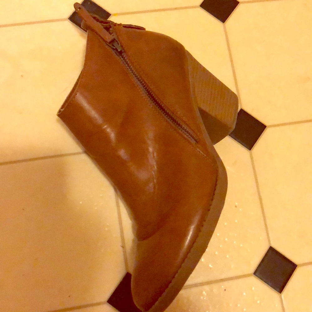 Women’s ankle boot